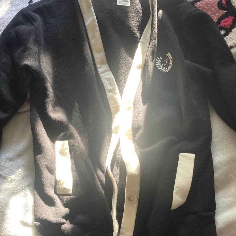 PINK Victoria's Secret Black and Cream Sweater